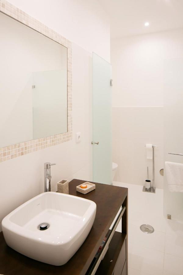 Classic & Super Central Apartment By Lovelystay Lisboa Extérieur photo